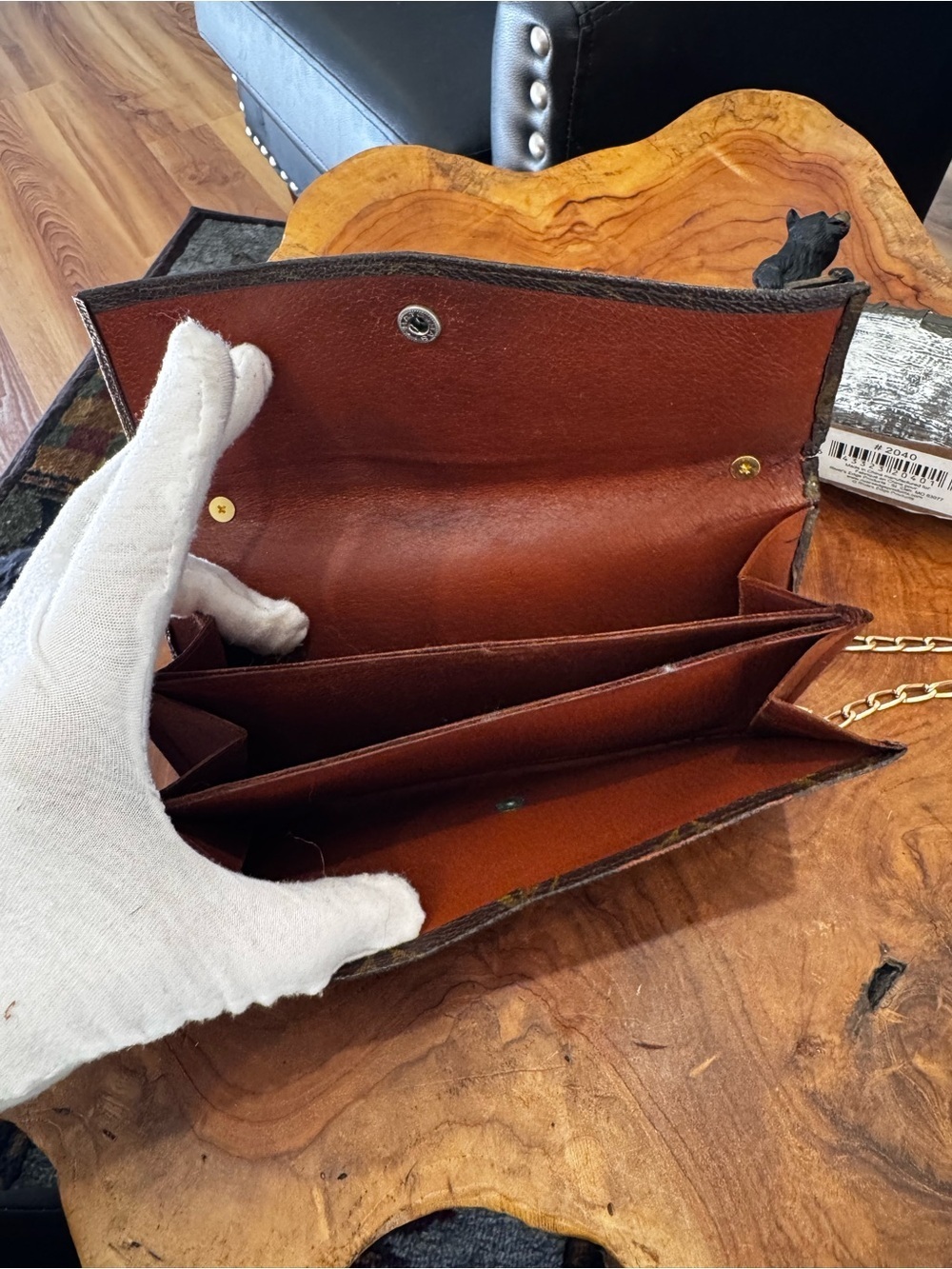 just in🔥 Louis Vuitton vintage monogram long wallet converted before 1980 - Picture 9 of 14